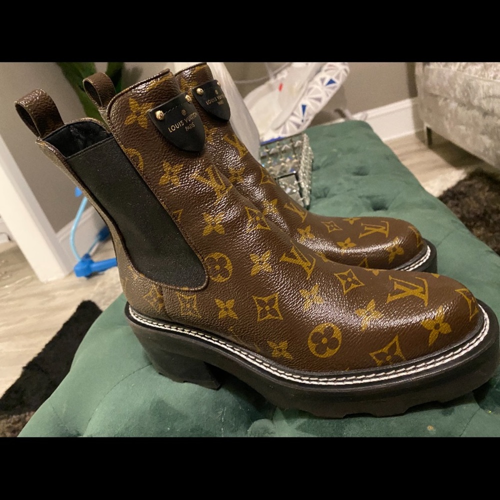 Louis Vuitton Beaubourg ankle boot!